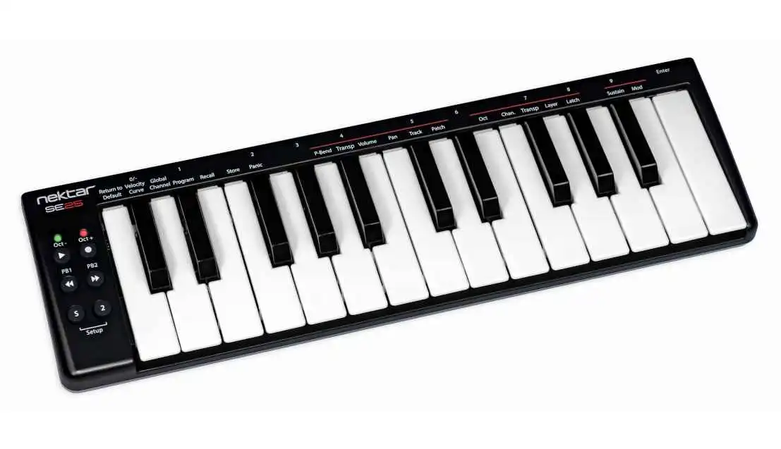 Nektar SE-25 Midikeyboard