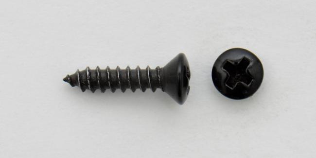 Schraube Schlagplatte black