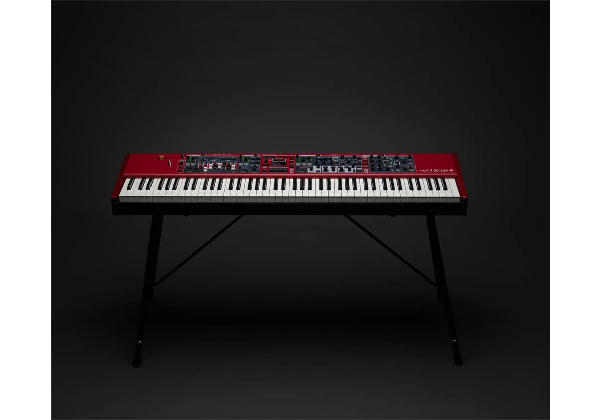 Nord_Stage4_stand_front.jpg